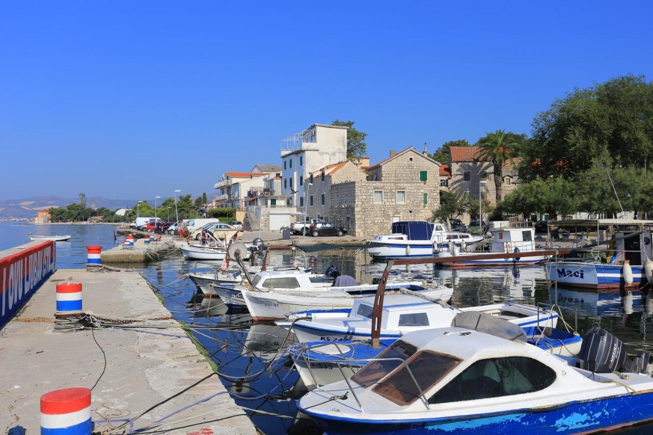 Apartments By The Sea Kastel Kambelovac, Kastela - 20605 外观 照片